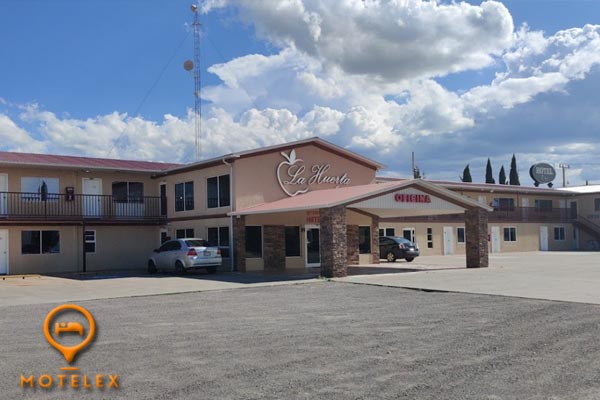 La Huerta Inn & Suites